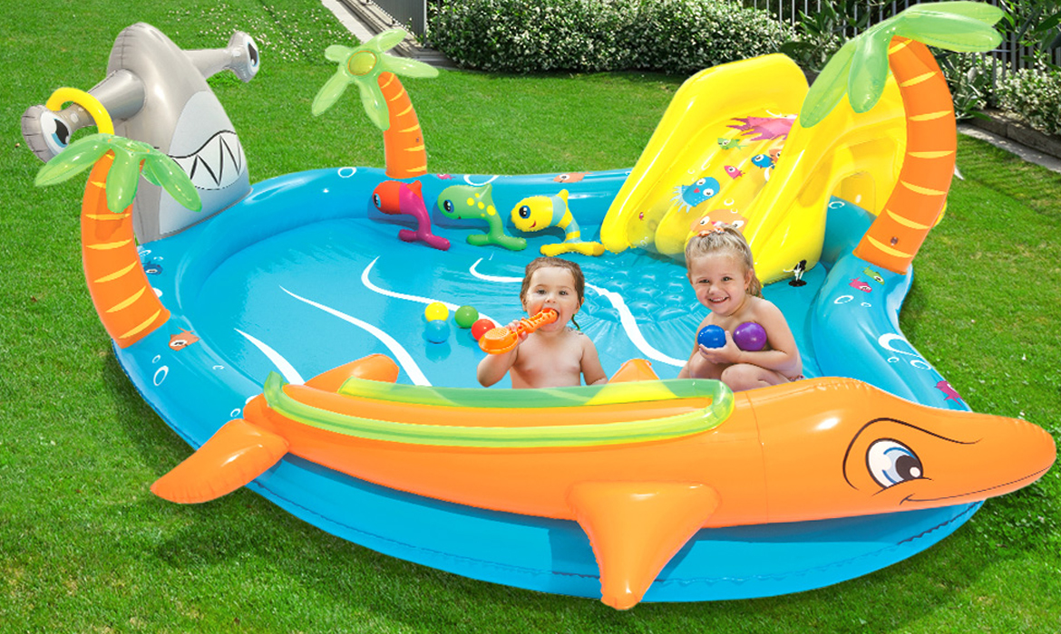 How to Buy the Best Inflatable Water Slide - kidsrideoncar